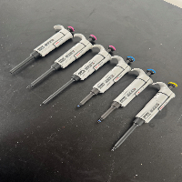 Thermo F1-ClipTip Single Channel Pipettes - Quantity 6 image 1